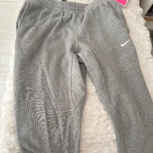 Men’s Nike sweats/joggers- gray, size M